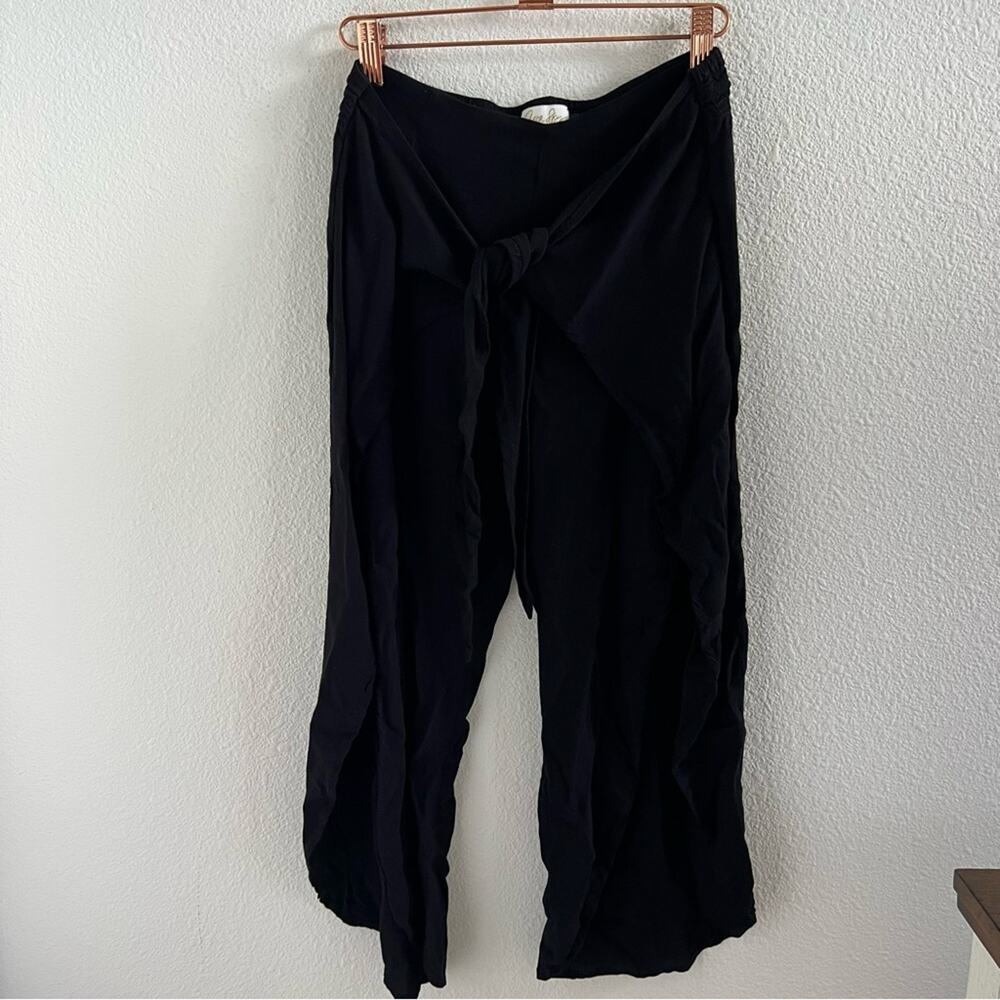Ava Sky Black Crepe Tie Front Split Leg Pants Aloha Hawaii Boutique Medium